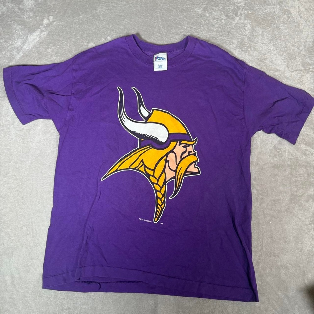 Vintage 1994 Minnesota Vikings Pro Player T-Shirt Purple NFL Helmet Mens L